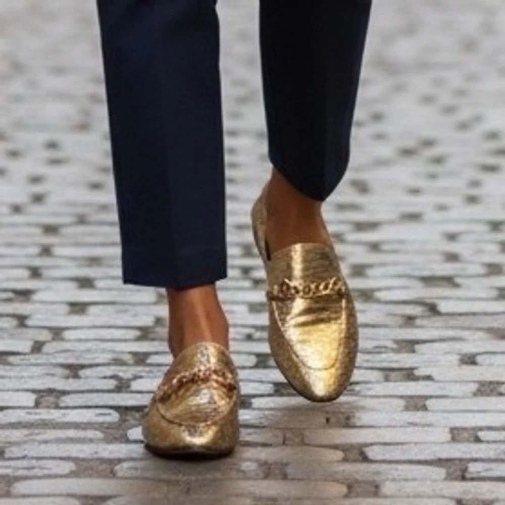 Karl Lagerfeld Paris Elsa Gold Metallic Snakeskin Chain Loafers Womans 9M